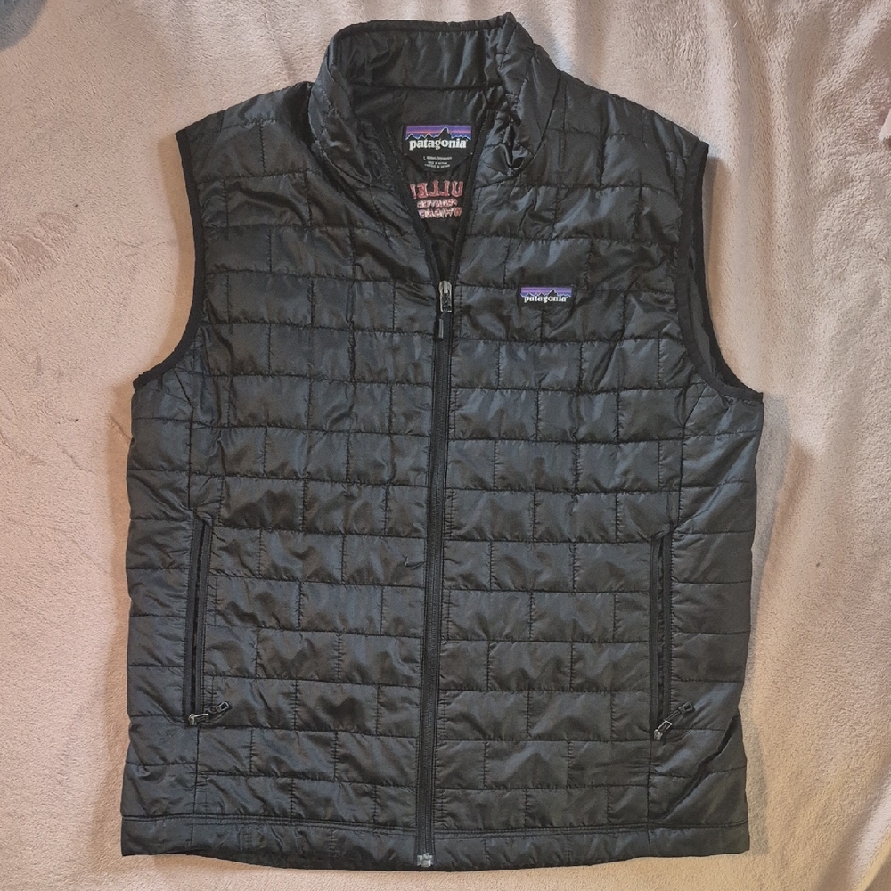 Patagonia Black Insulated Vest